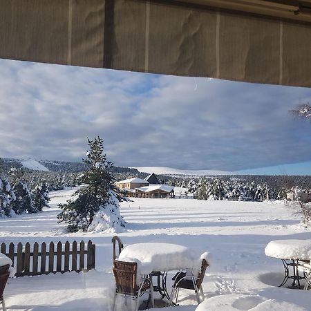 Chalet Hotel Du Mont Lozere Cubieres Luaran gambar